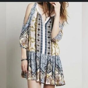 Free people cold shoulder tunic